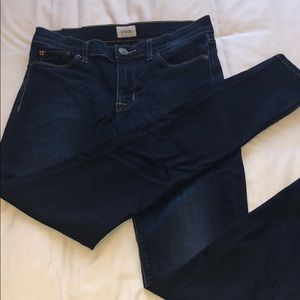 Size 27 dark wash Hudson jeans